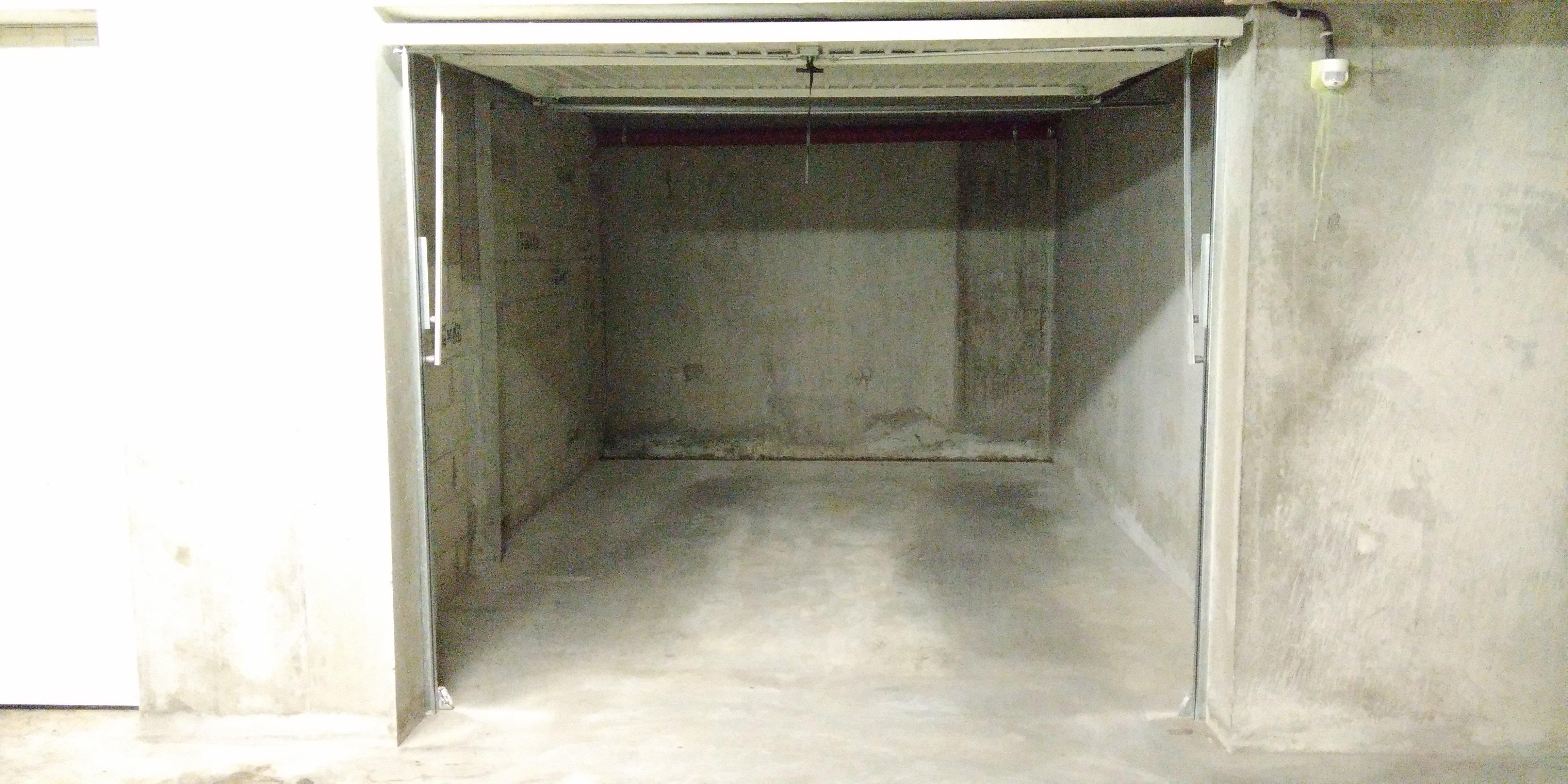Location garage / proche Lidl de Bourg