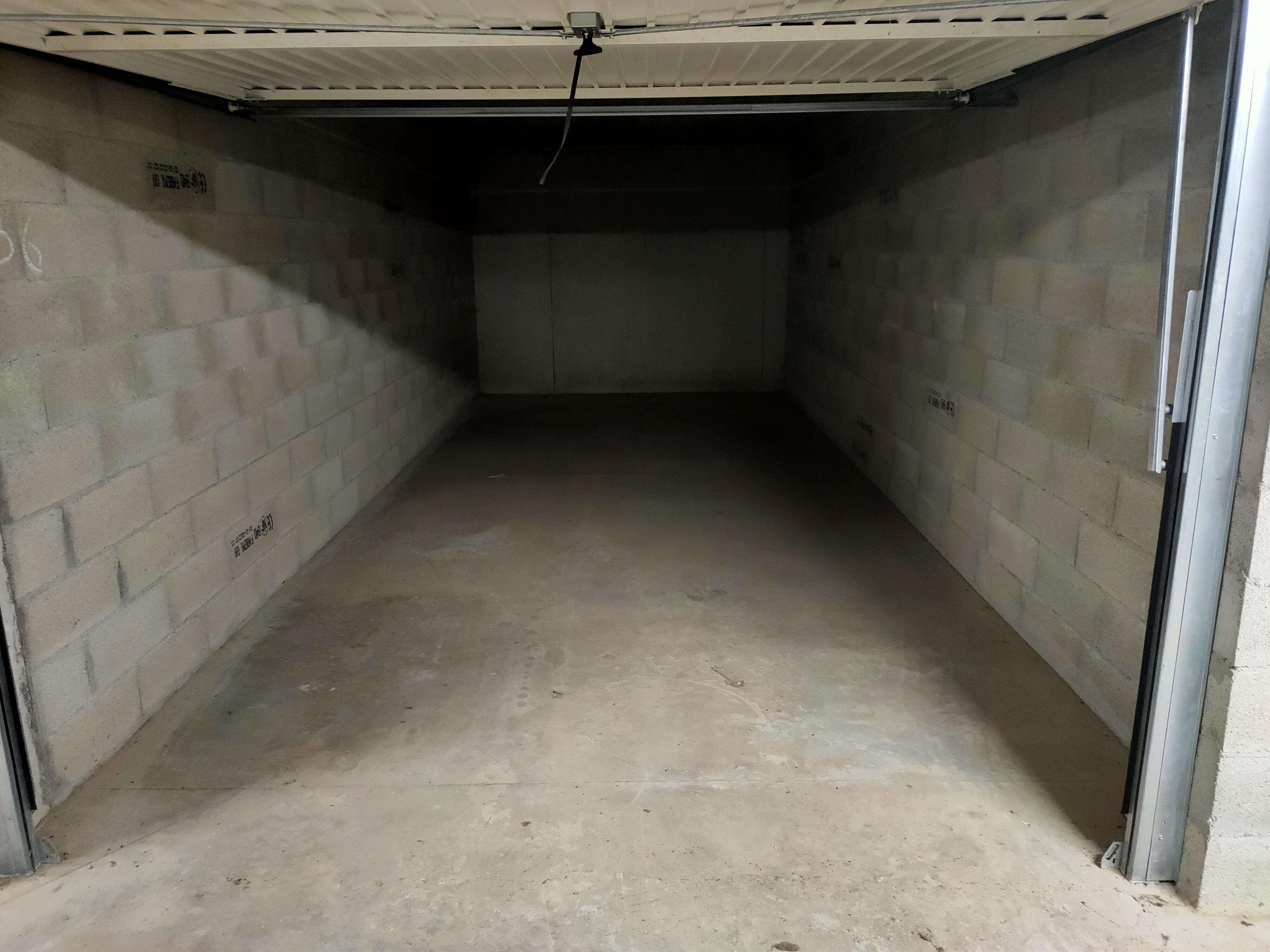 Grand box à la location