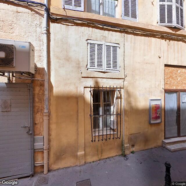 Garde meuble en sous sol
