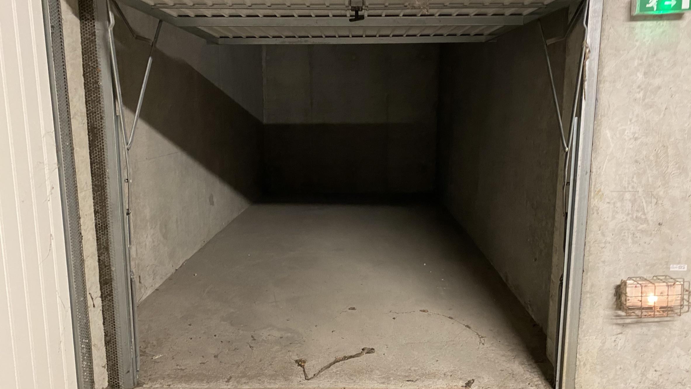 Garage/Stationnement / Echirolles / proche autoroute