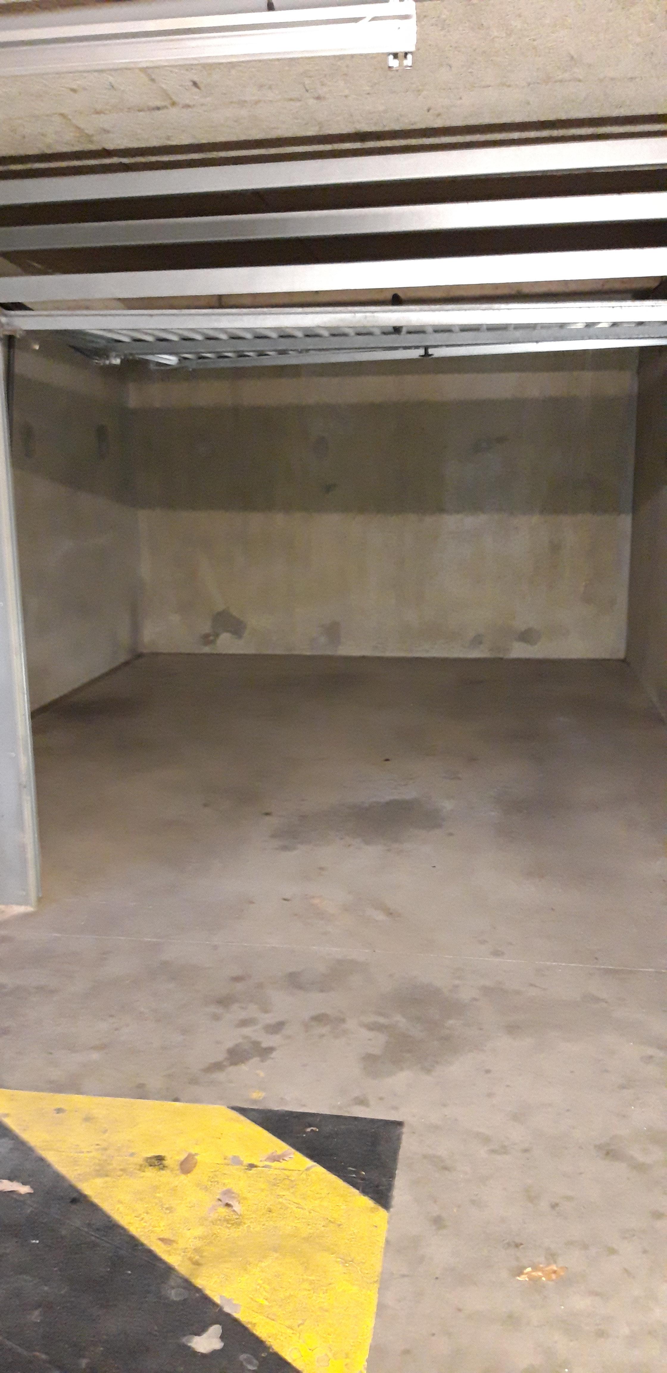 Garage 19m2 à louer proche de Rennes