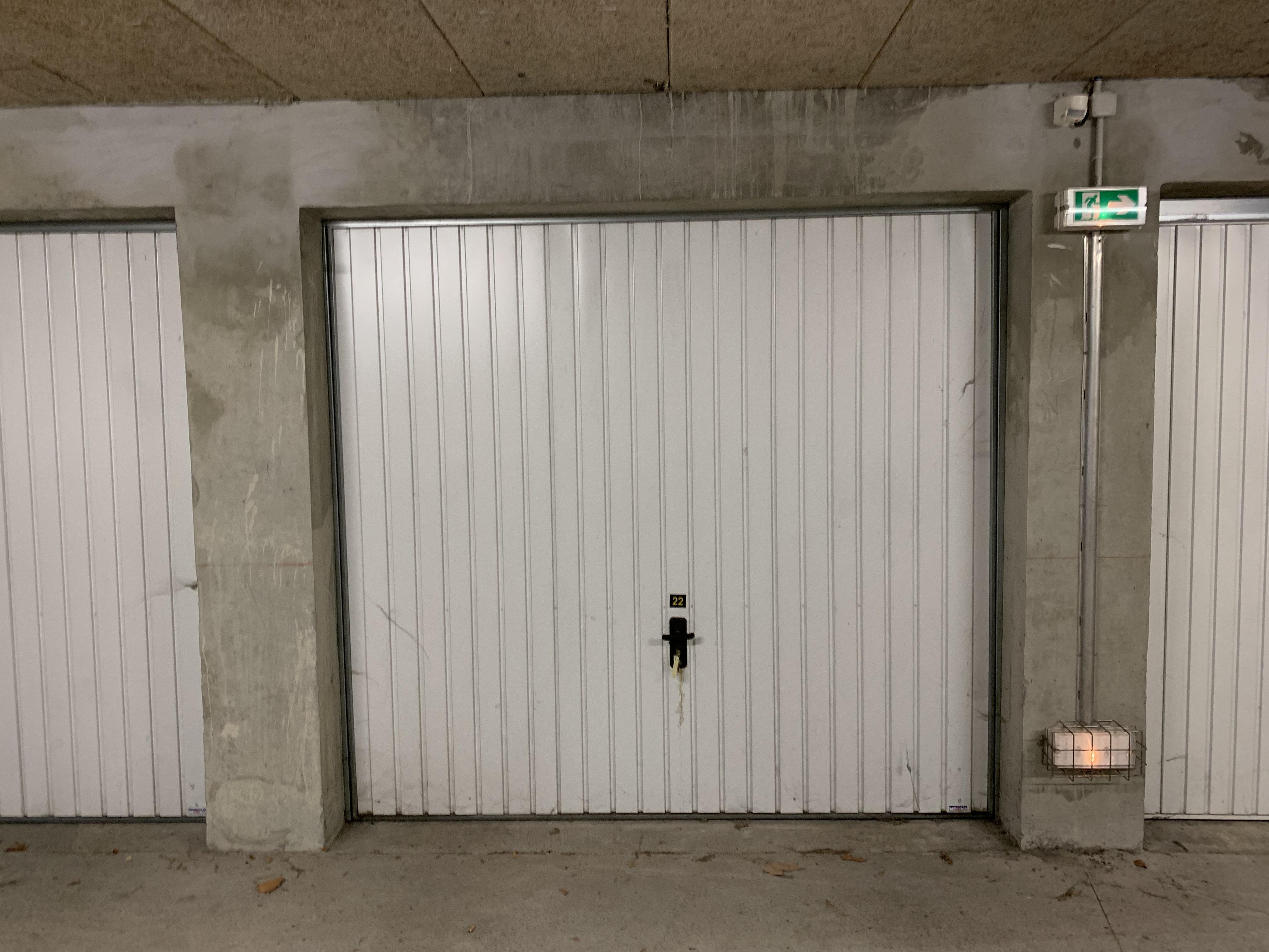 Garage / Parking box fermé