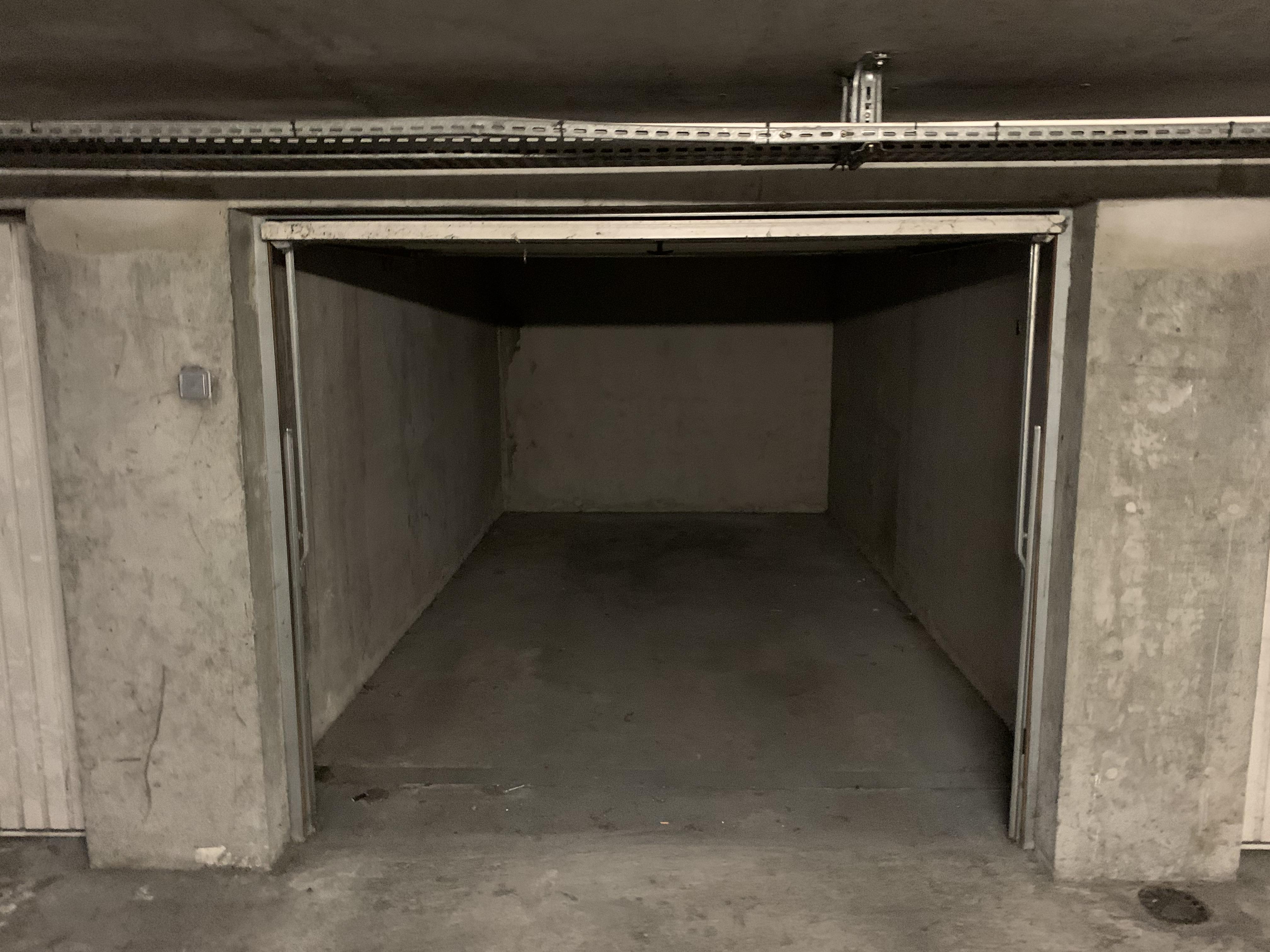 Garage fermé de 15m² à la Motte Servolex