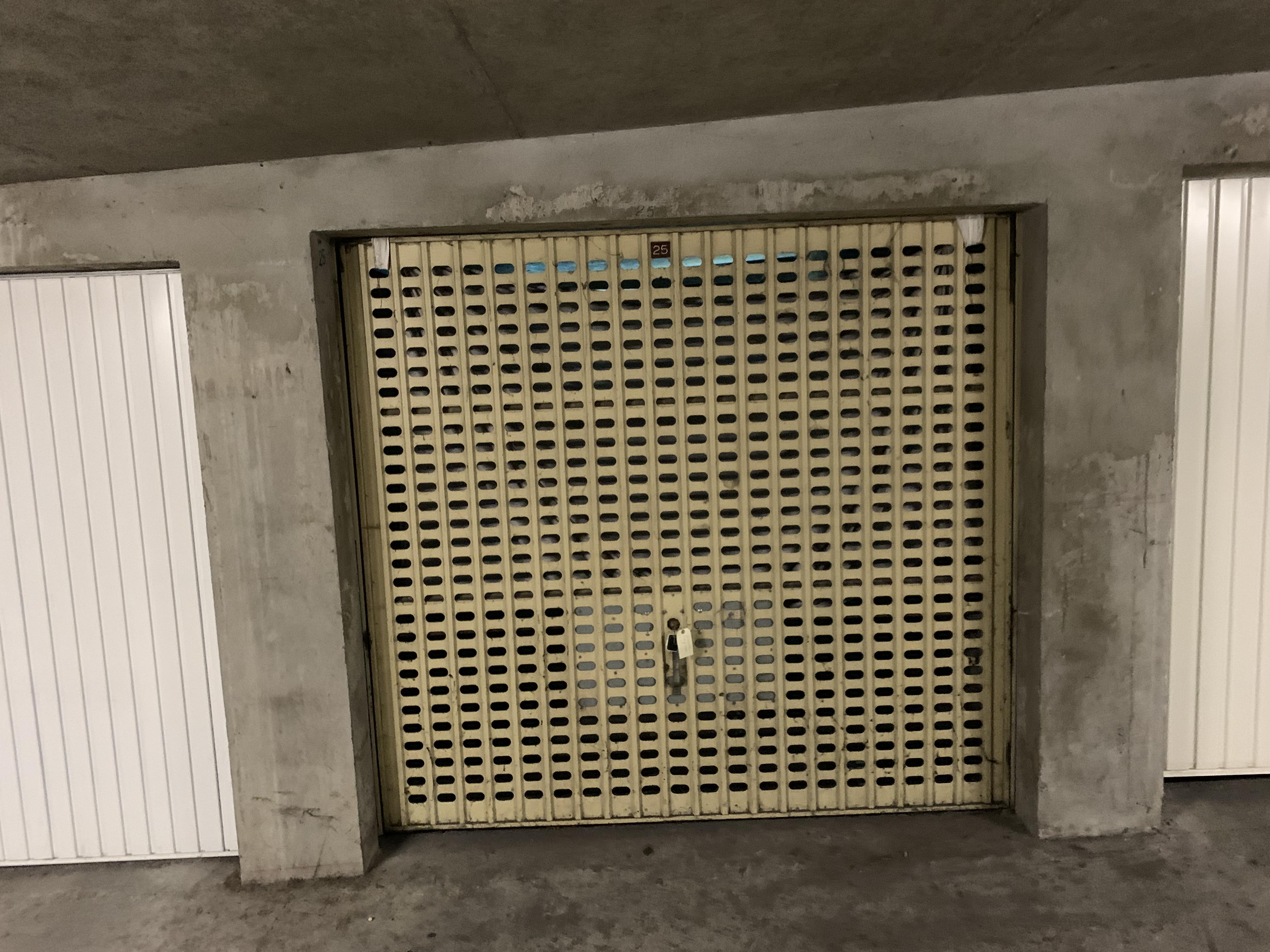 Garage fermé