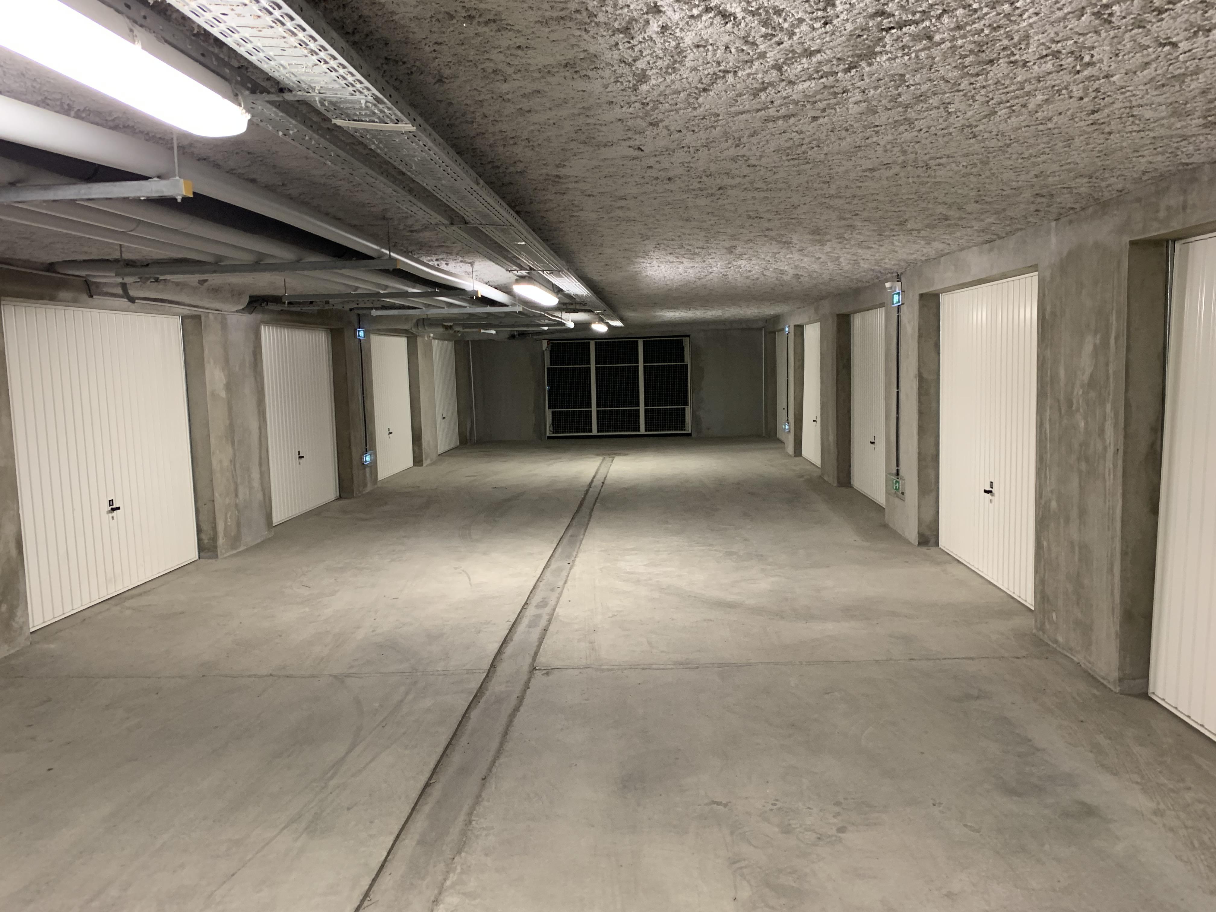 Location Garage de 16m² à Saint-Alban-Leysse