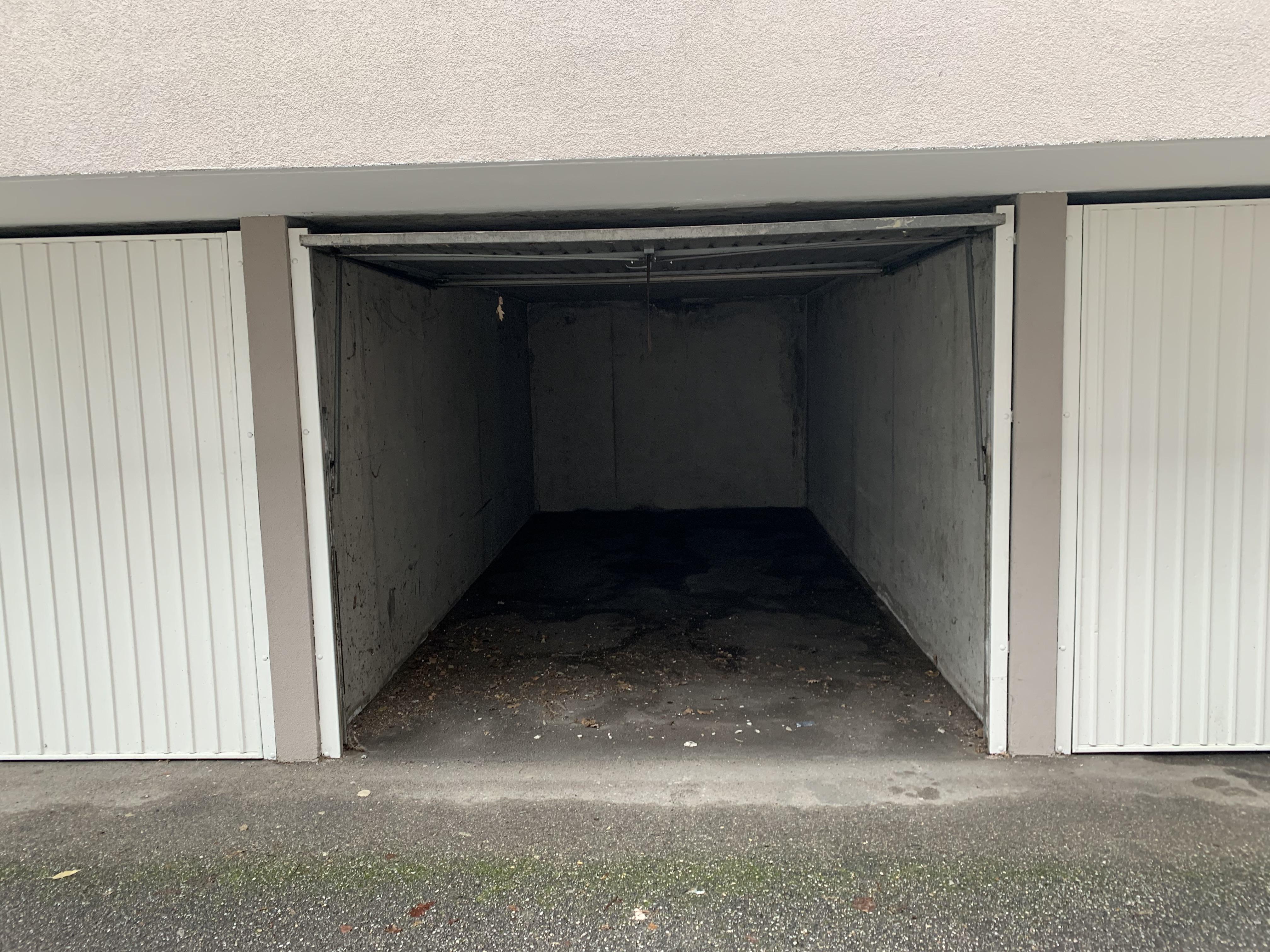 Garage fermé