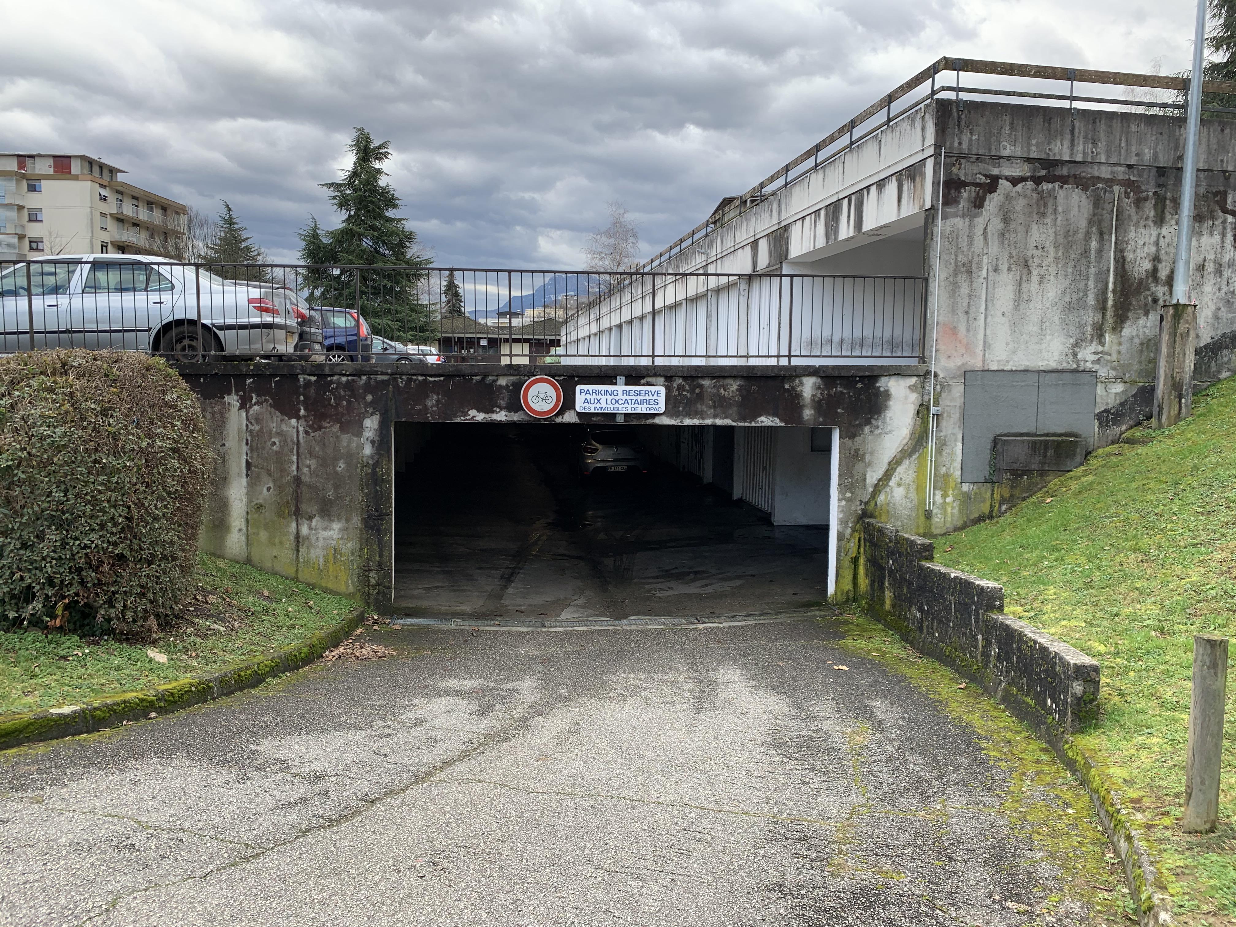 Garage de 14m² à La Motte-Servolex