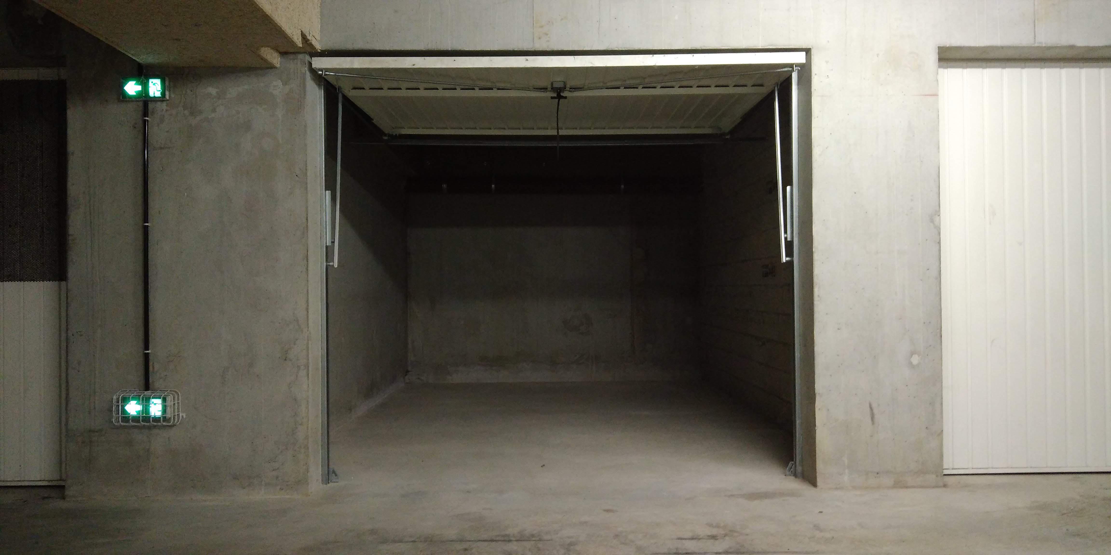 Garage privé / Bourg-en-Bresse
