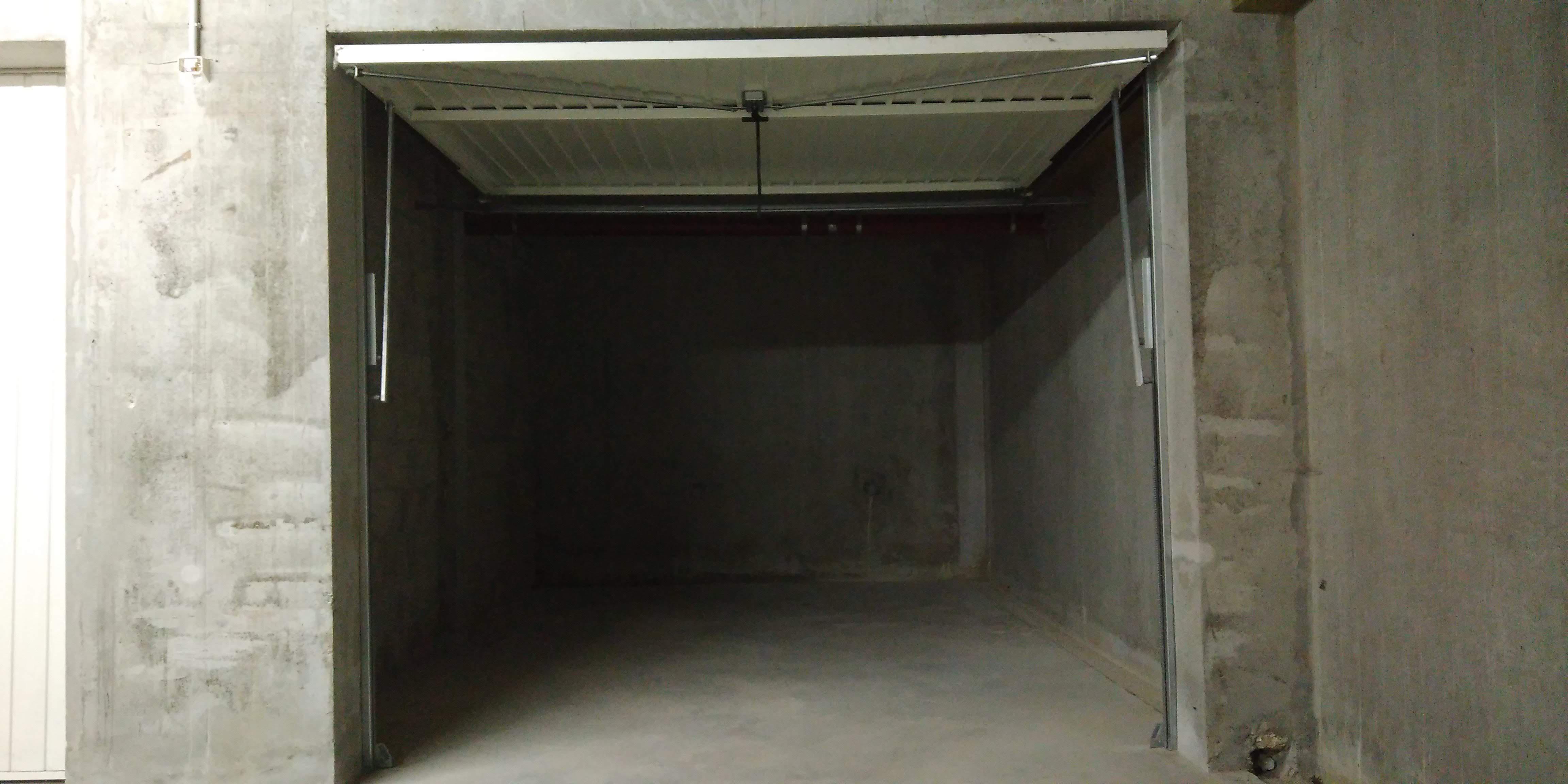 Garage individuel en sous-sol à louer