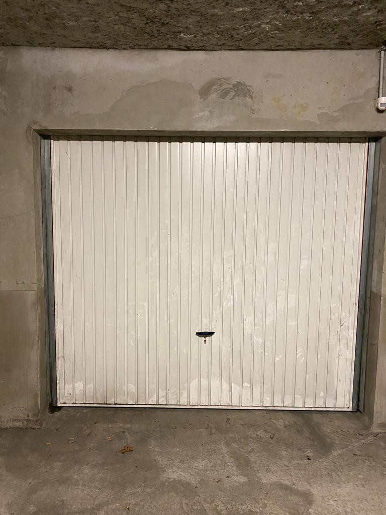 Location Garage individuel / Grenoble