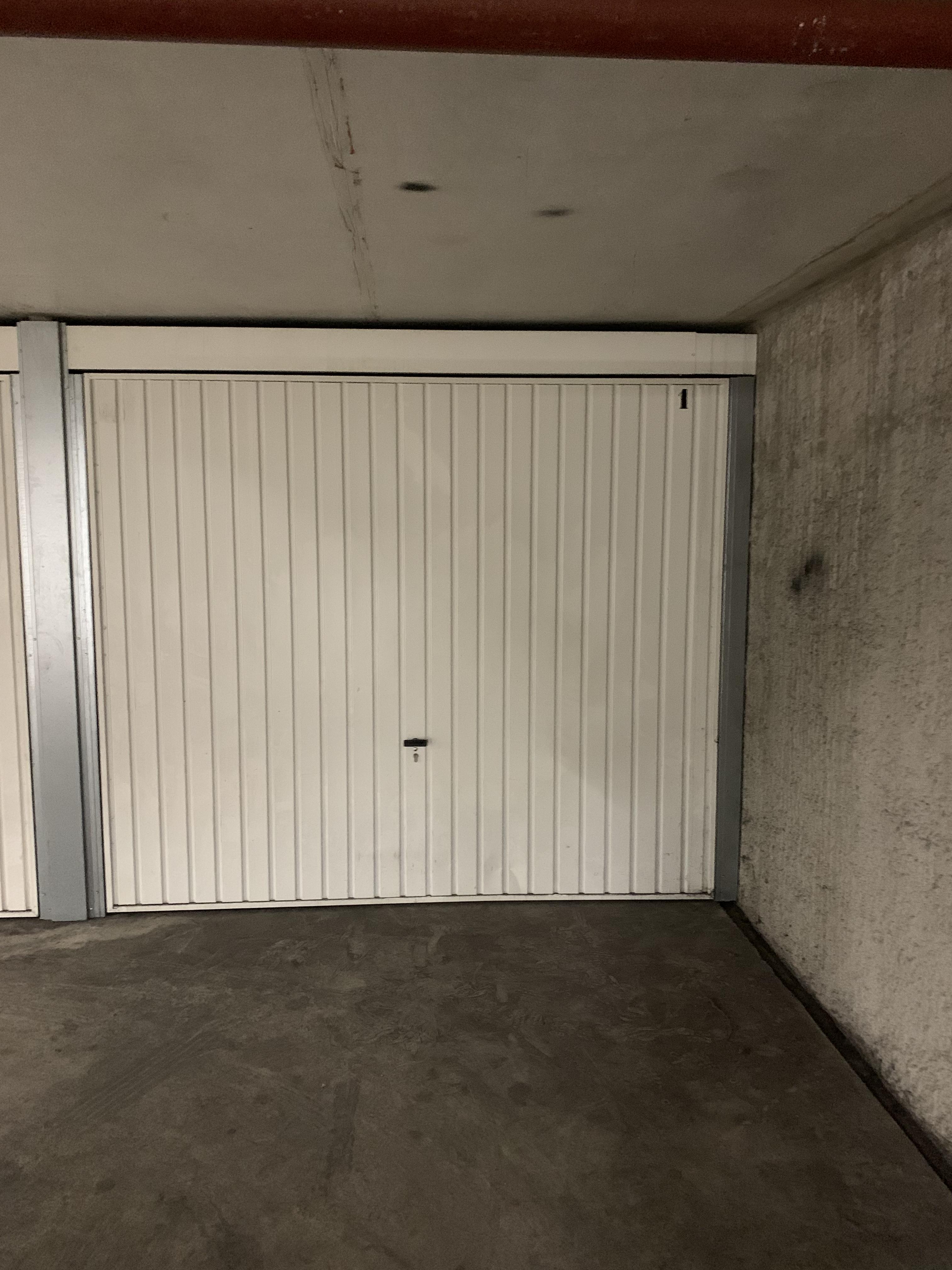 Garage location Vélodrome / parking fermé