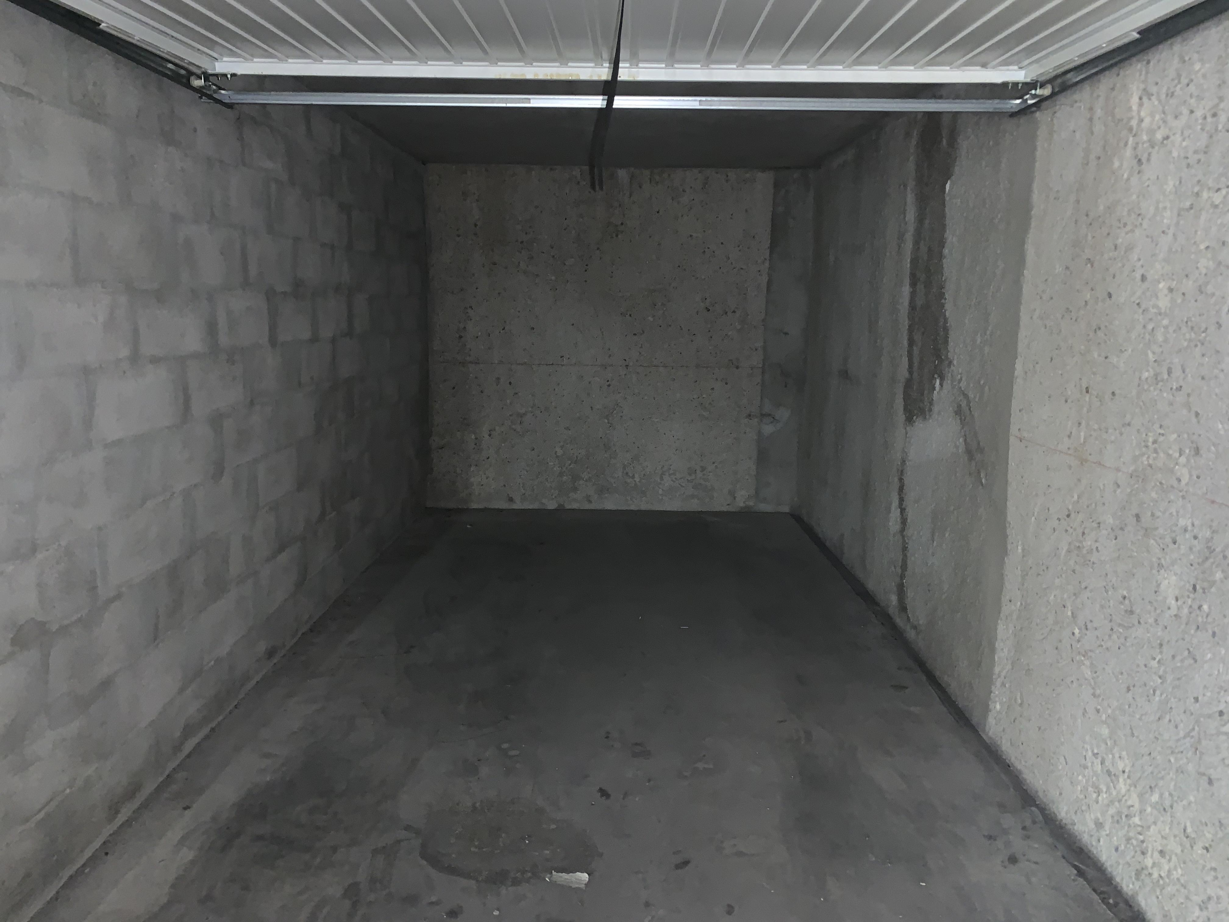 Garage location Vélodrome / parking fermé