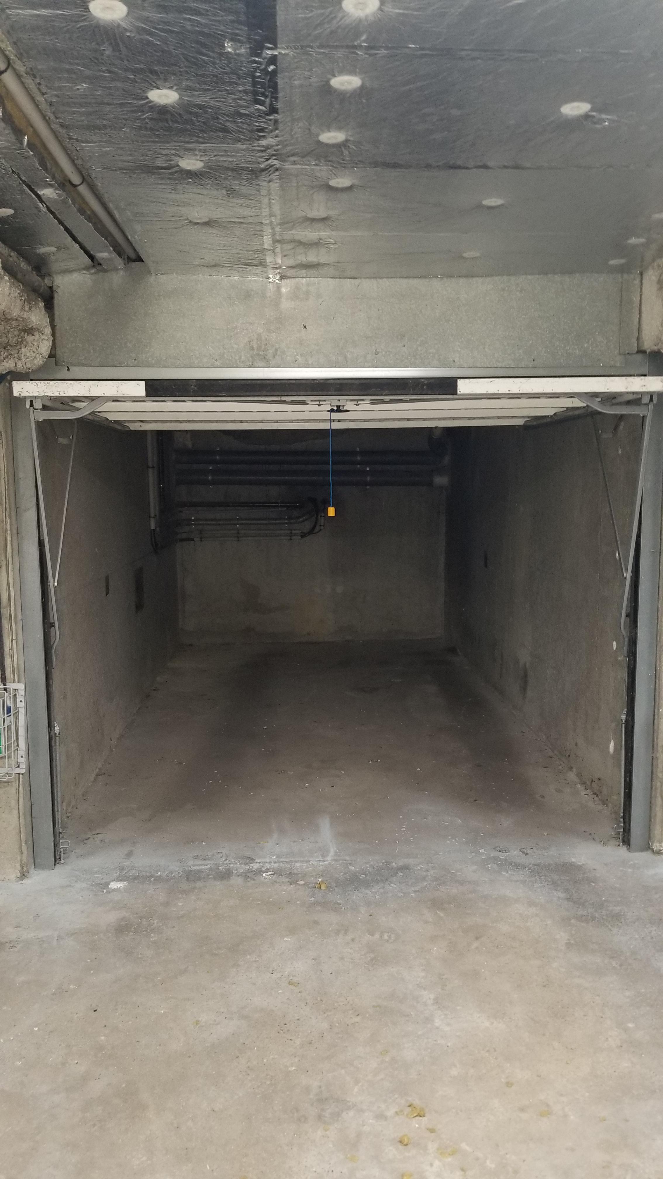 Garage en sous sol sécurisé à Evreux
