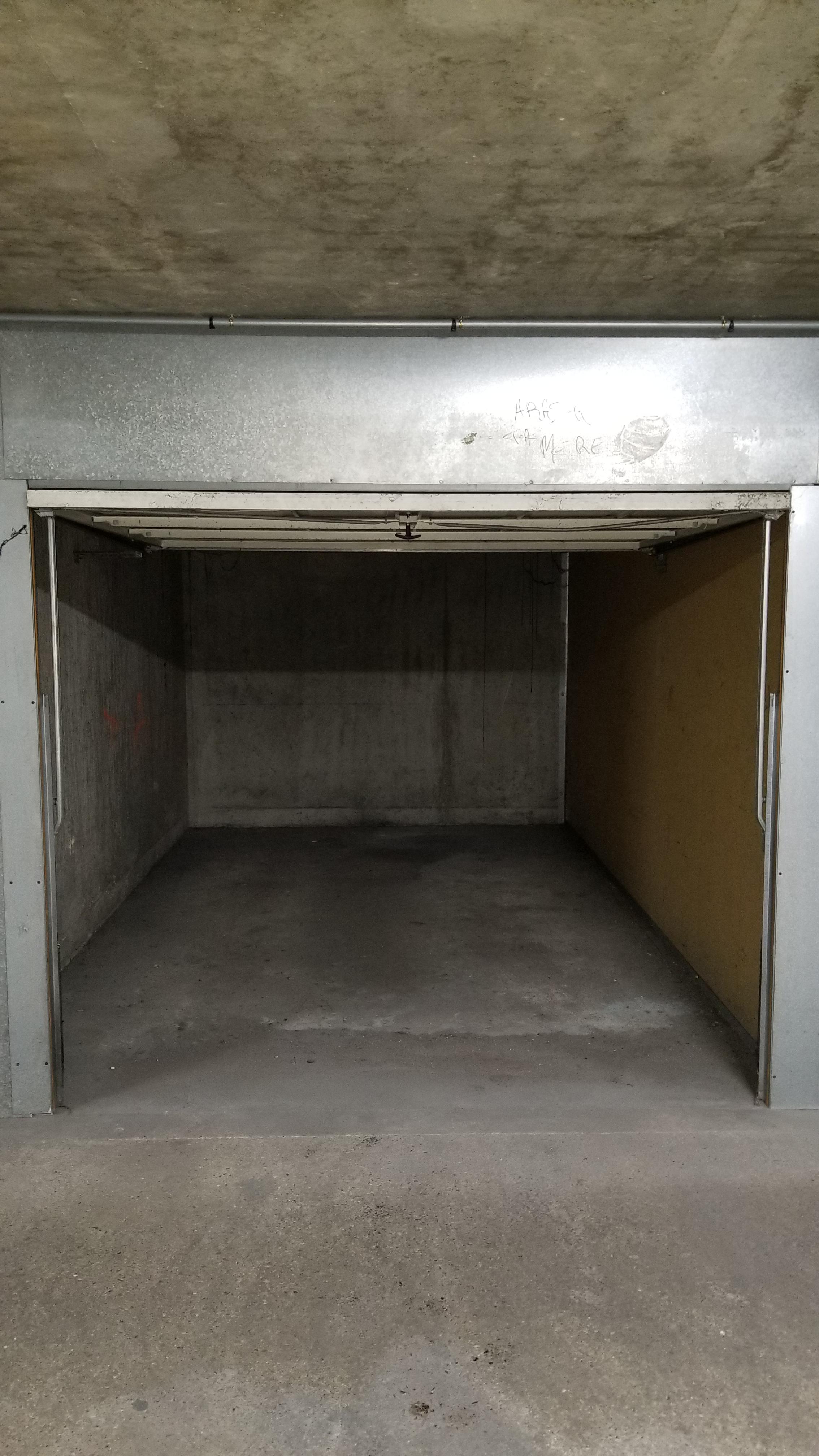 Garage en sous sol sécurisé à Evreux