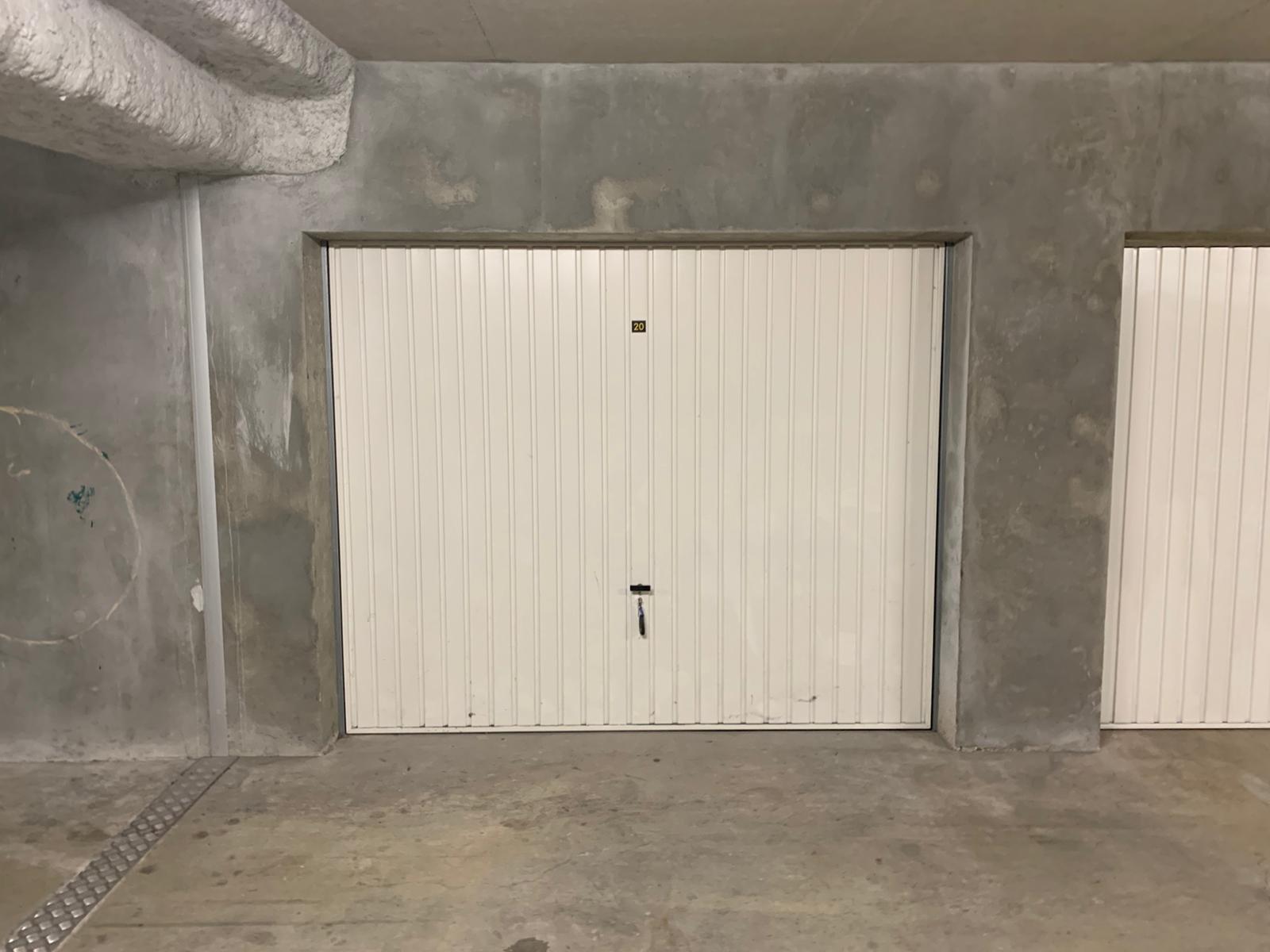 Garage fermé de 15m² à Chambery