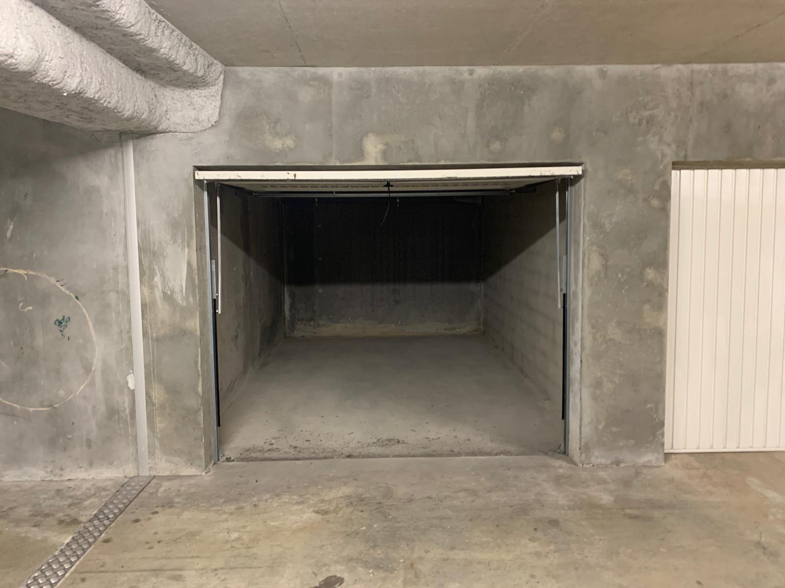Garage fermé de 15m² à Chambery