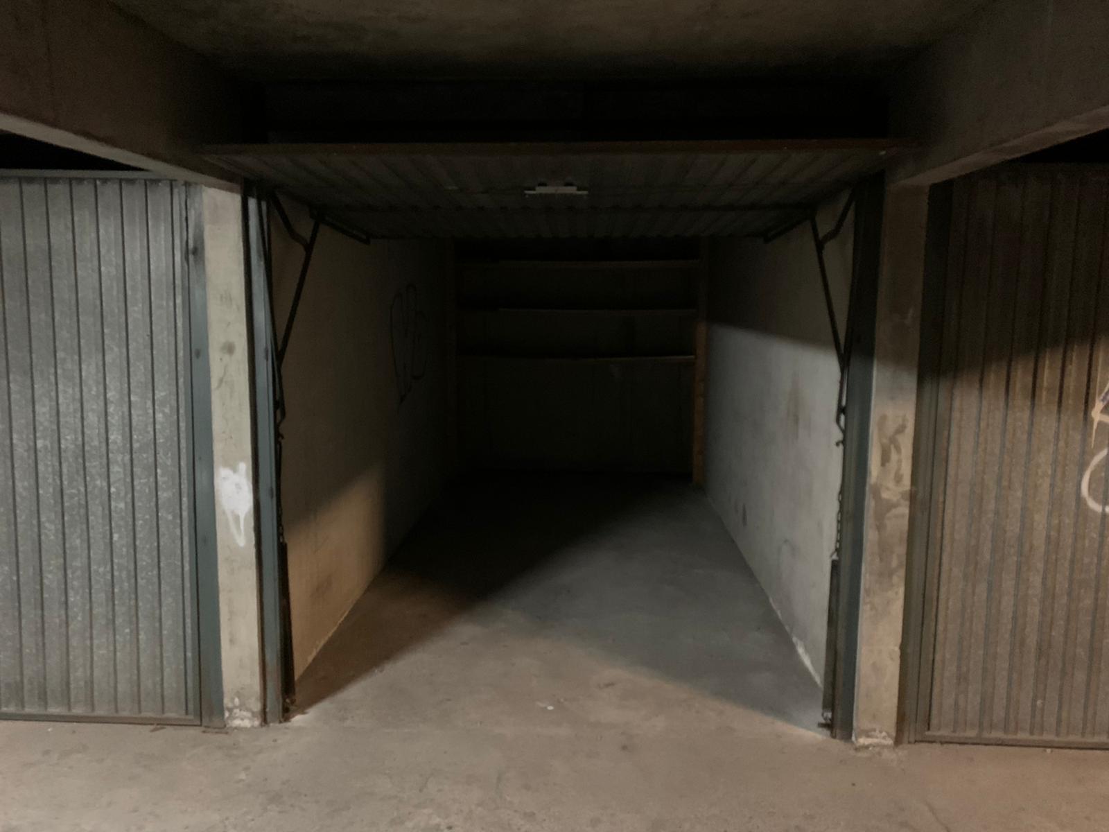 A Louer garage de 12m² proche Chambéry