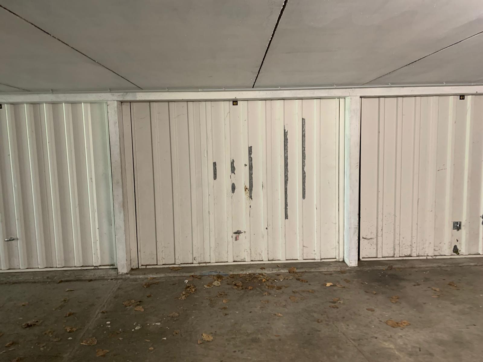 Location Garage fermé rez-de-chaussée couvert