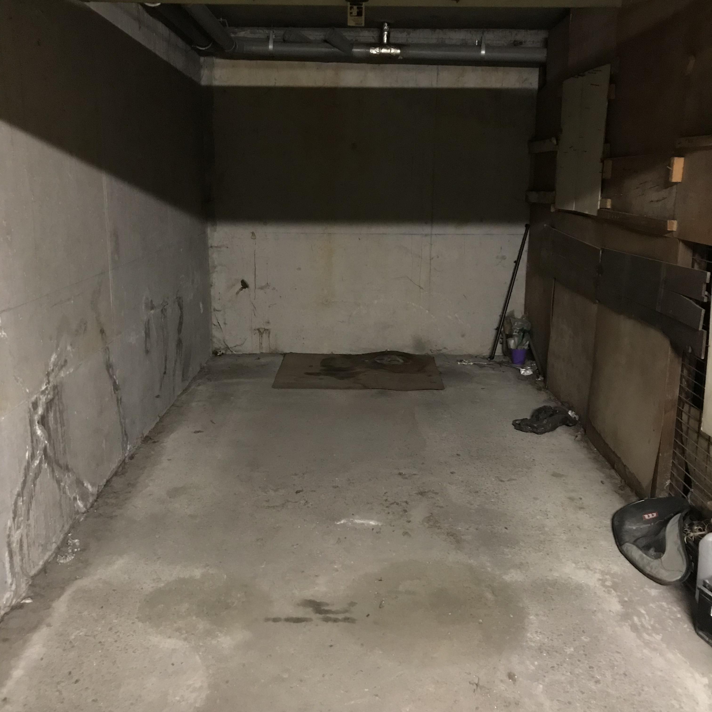 A louer : garage fermé 12m2 sous-sol