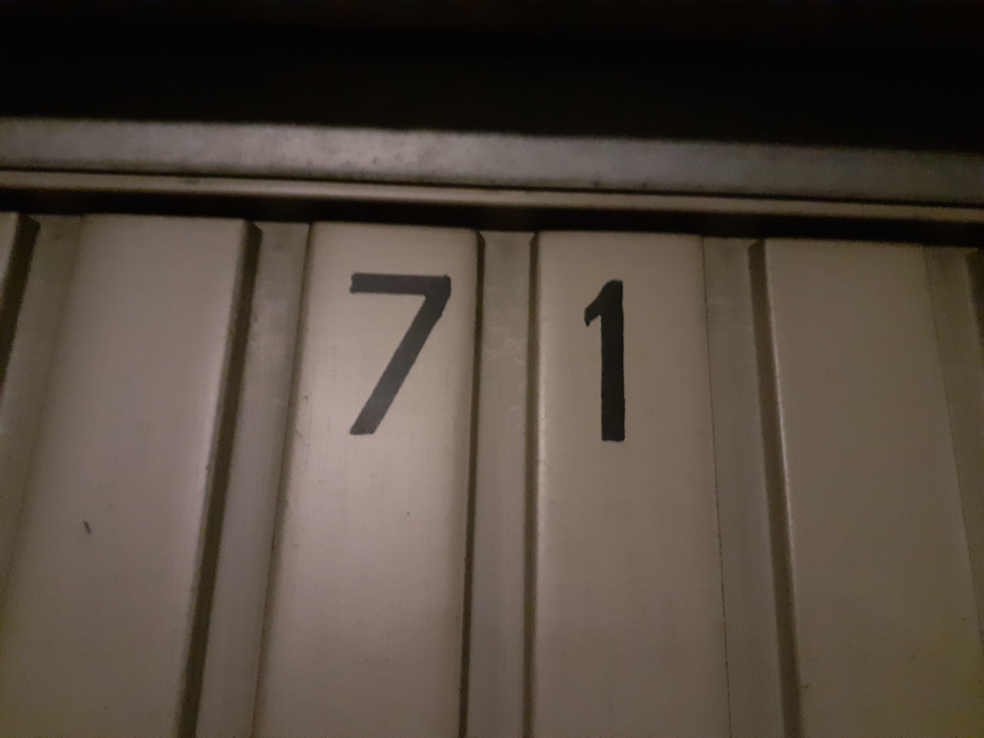 Garage de 13m² à louer à la Motte