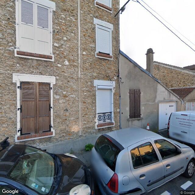Cave spatieuse