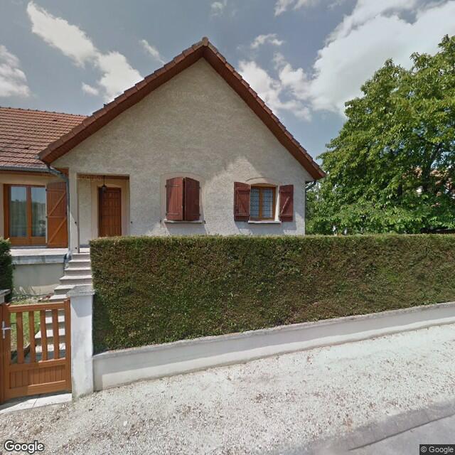 Espace privé dans un sous-sol 15m 2 Chevigny-Saint-Sauveur,