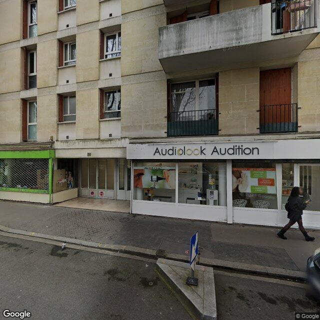Place de parking sur cour protégée