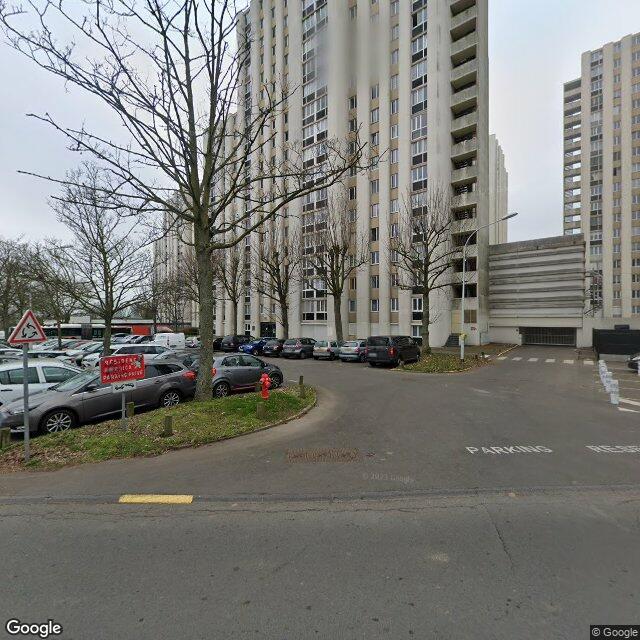 GARAGE TOUT CONFORT POUR STOCKAGE Libre 1er Janvier