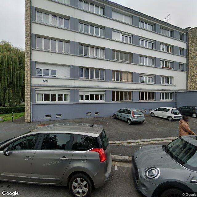 Local au RDC accessible 24h/24