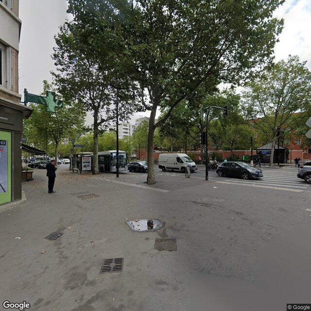 Location parking double fermé et securisé de 25