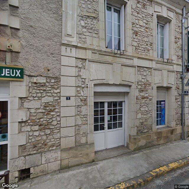 Garage fermé 120 m2