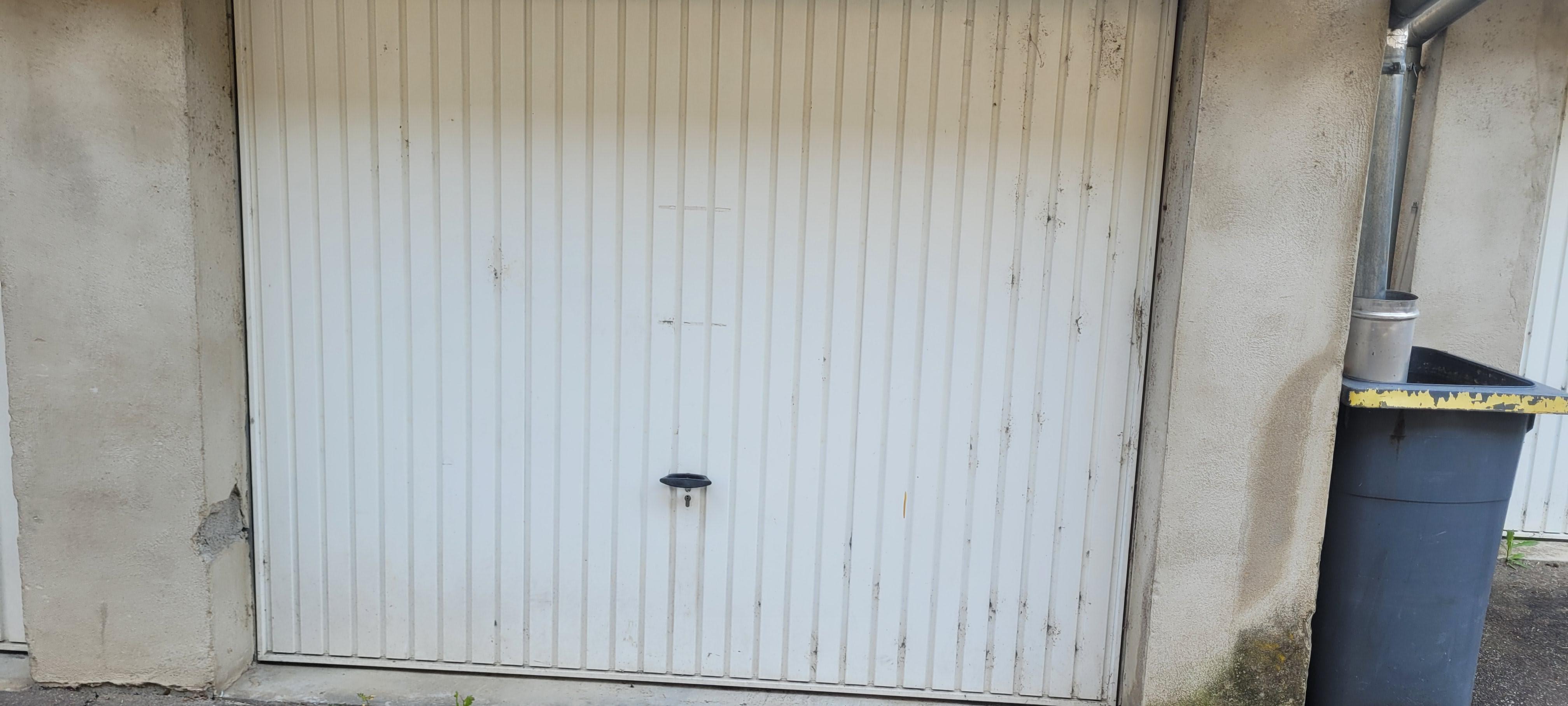 Garage/ Box à louer - Soultzmatt