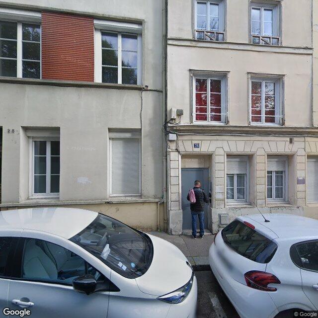 Cave Rouen hyper centre proche donjon/Beaux arts -