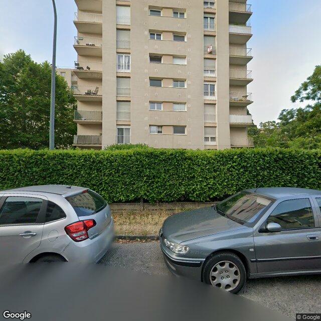 Cave 5m2 accés sécurisé 24/24 avec gardien