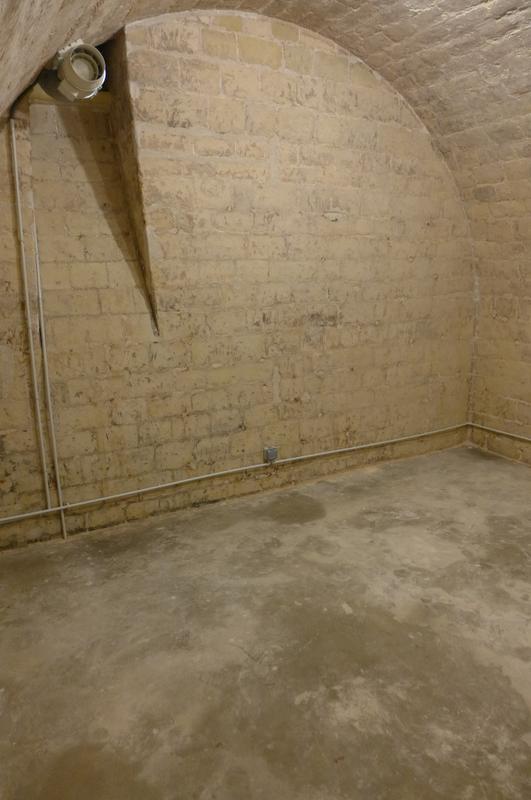 Grande cave refaite à neuve pour garde-meuble