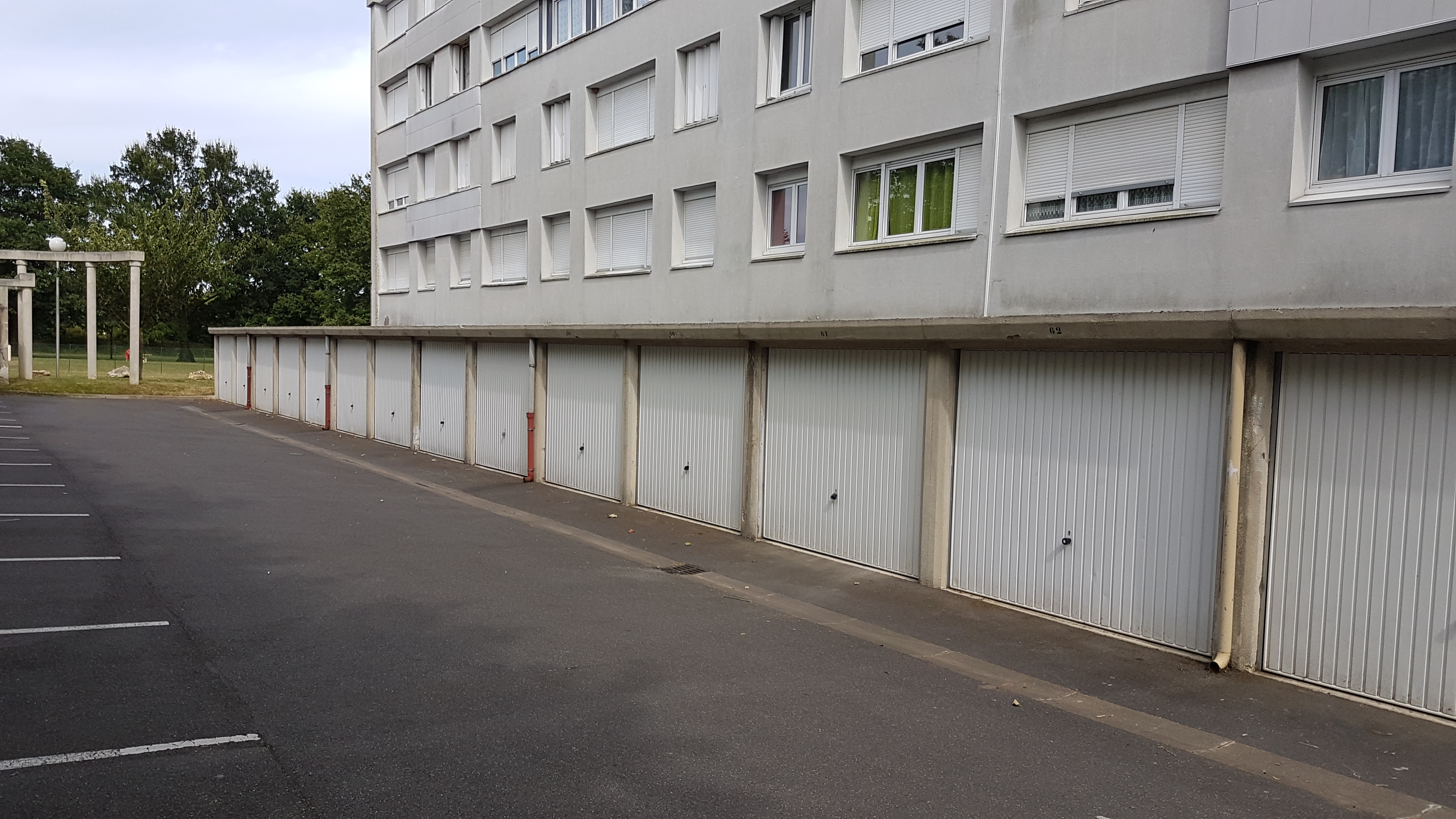 Garage à Breuillet