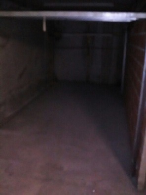 INTRA - Location garage fermé